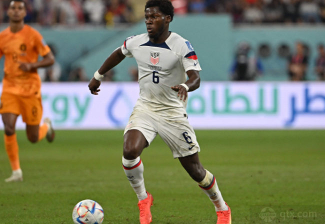 份令人尴尬 份令人尴尬